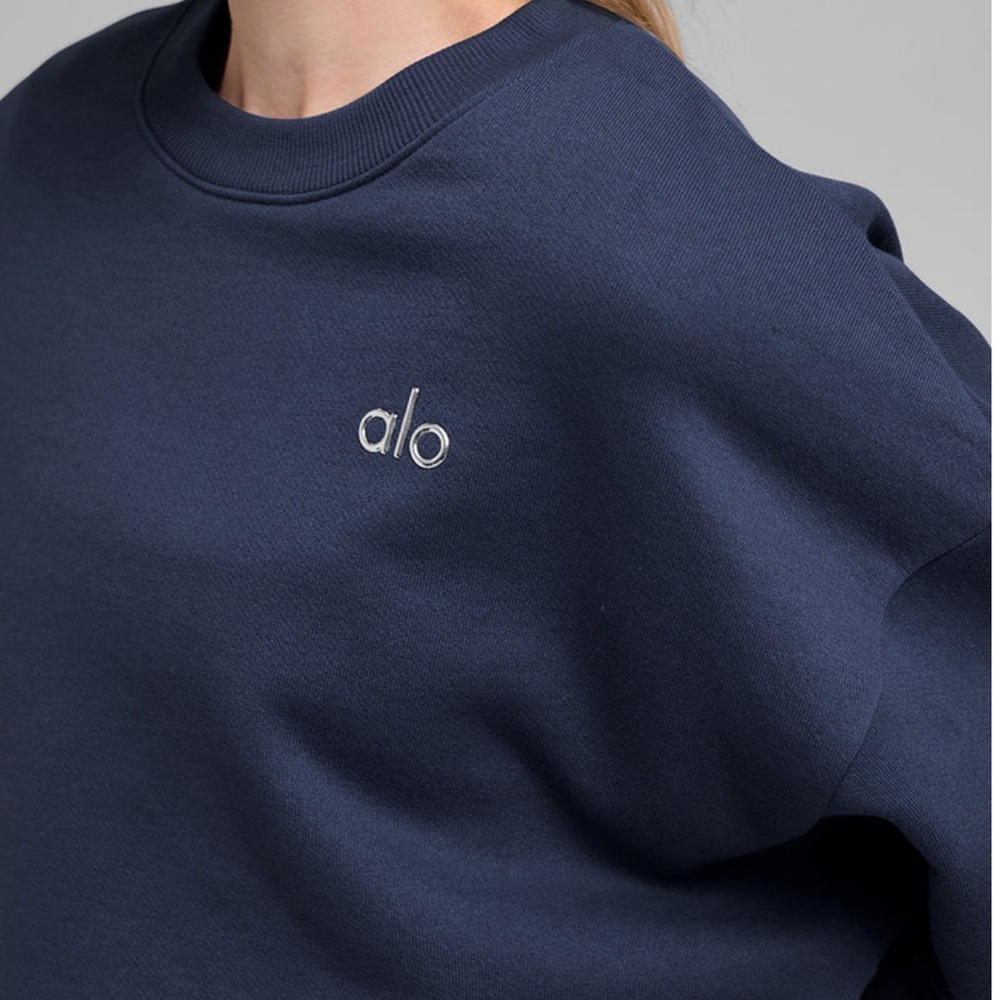 Alo Accolade Crew Neck Pullover